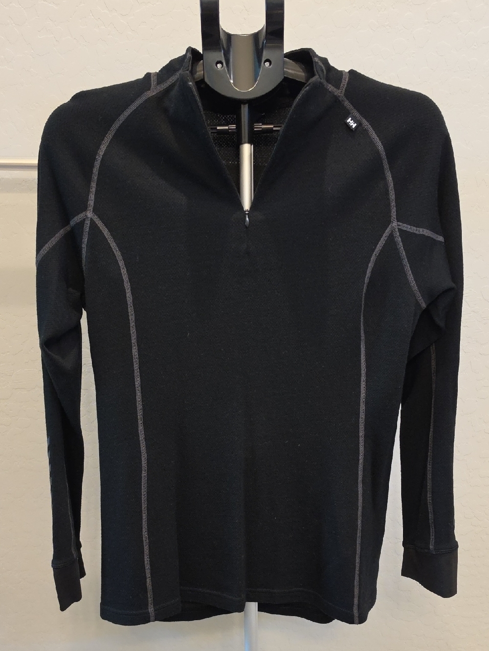 Helly Hansen Black Crew Neck Shirt